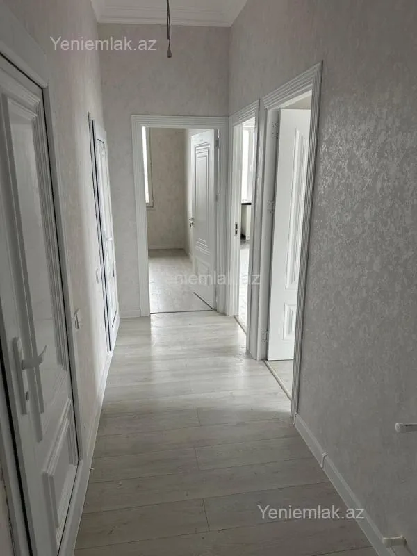 Satılır 3 otaqlı yeni tikili 76 m²