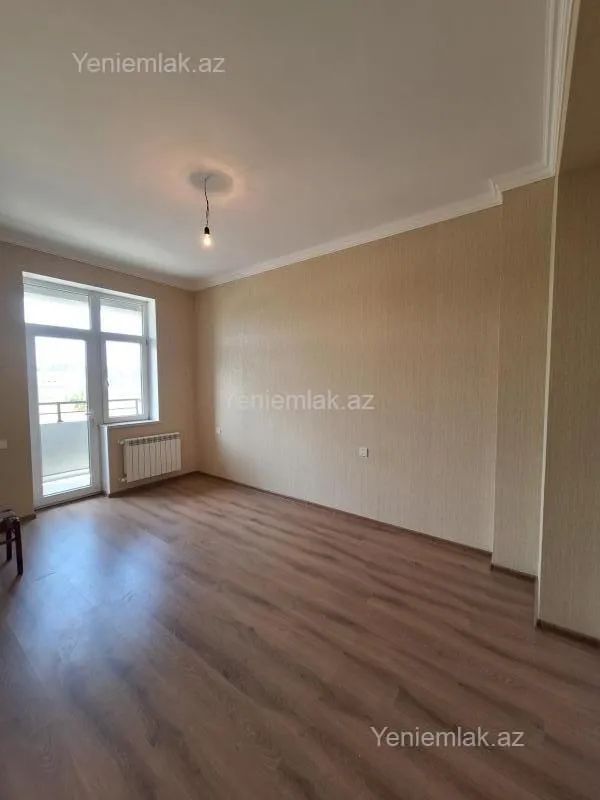 Satılır 4 otaqlı yeni tikili 107 m²