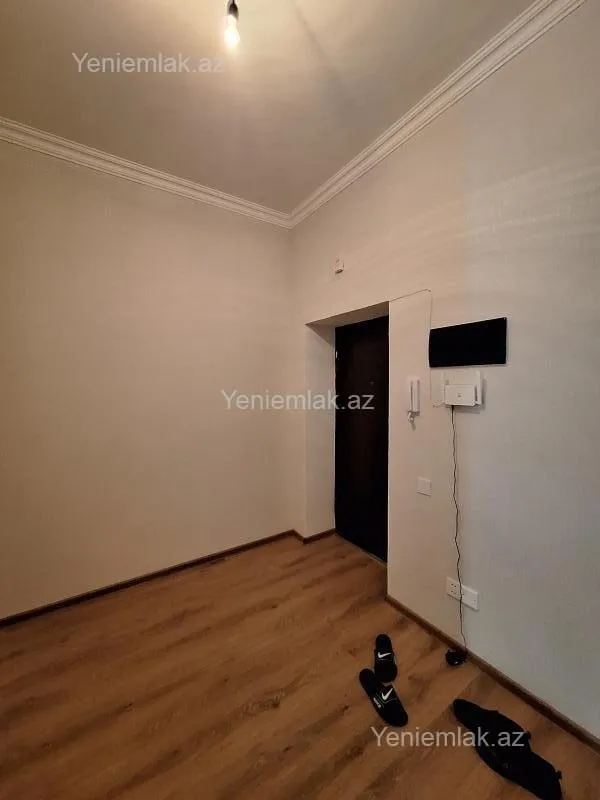 Satılır 4 otaqlı yeni tikili 107 m²