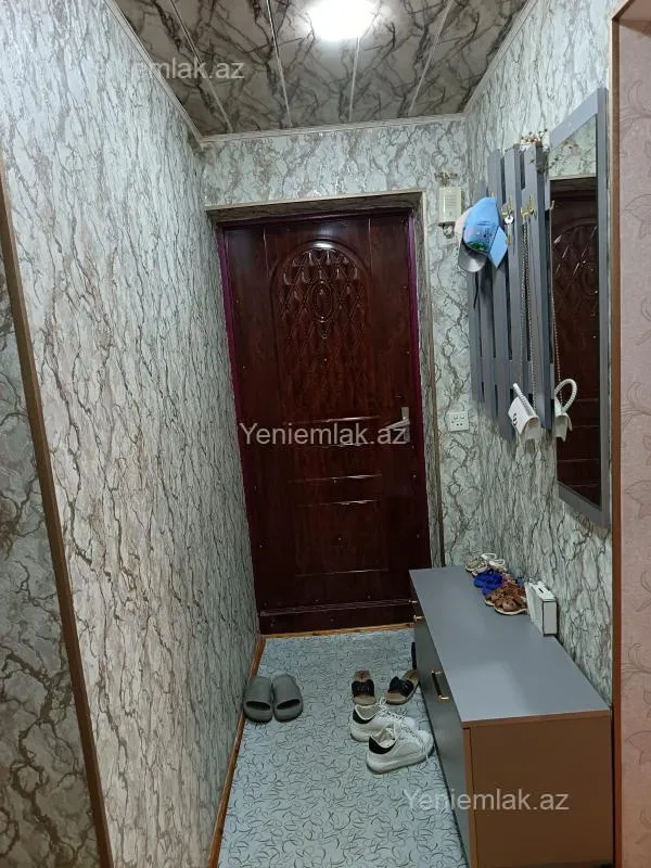 Satılır 3 otaqlı köhnə tikili 60 m²