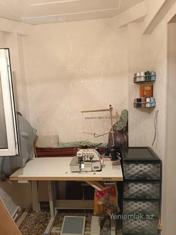 Satılır 3 otaqlı köhnə tikili 60 m²