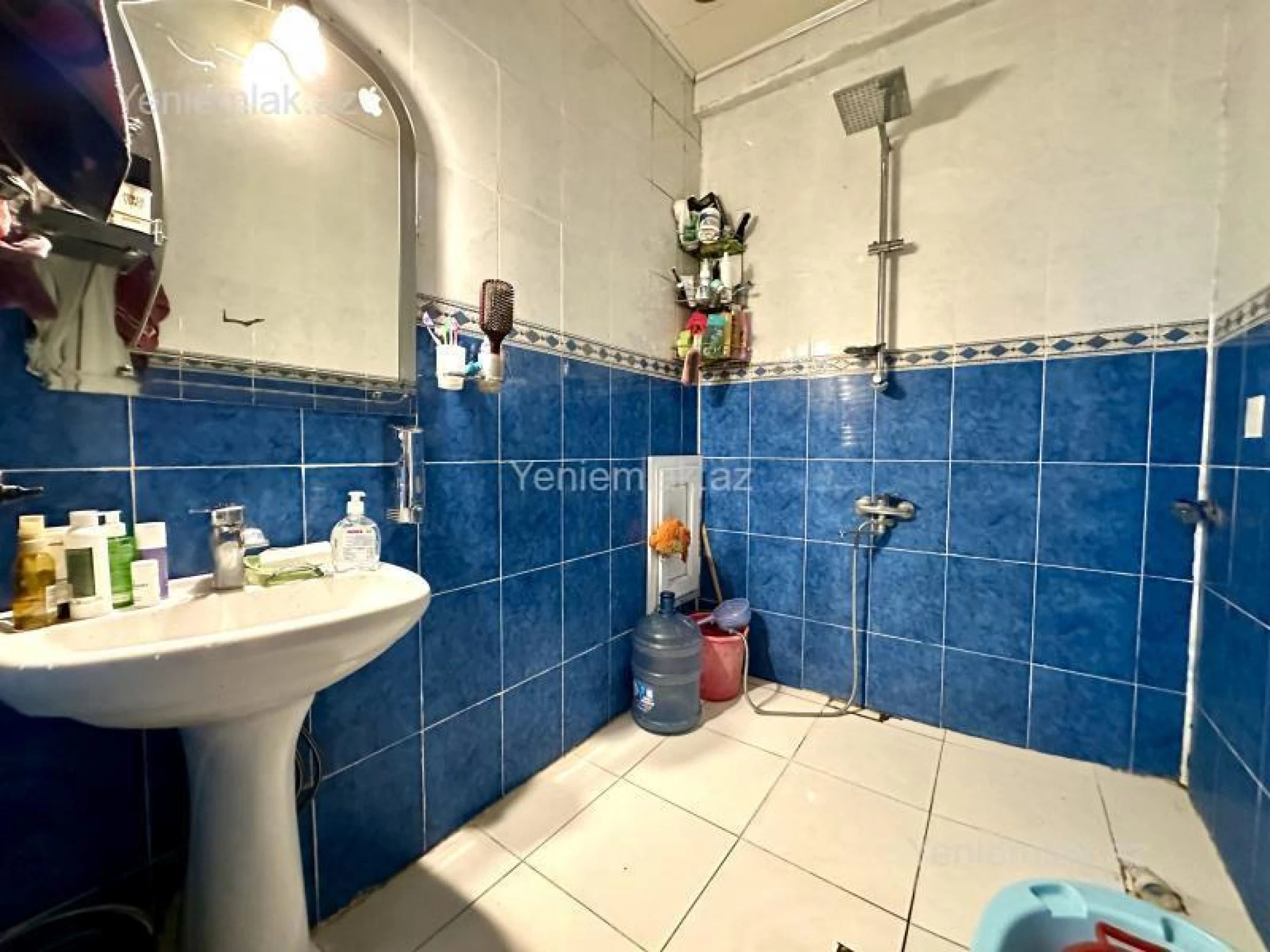 Satılır 2 otaqlı yeni tikili 90 m²