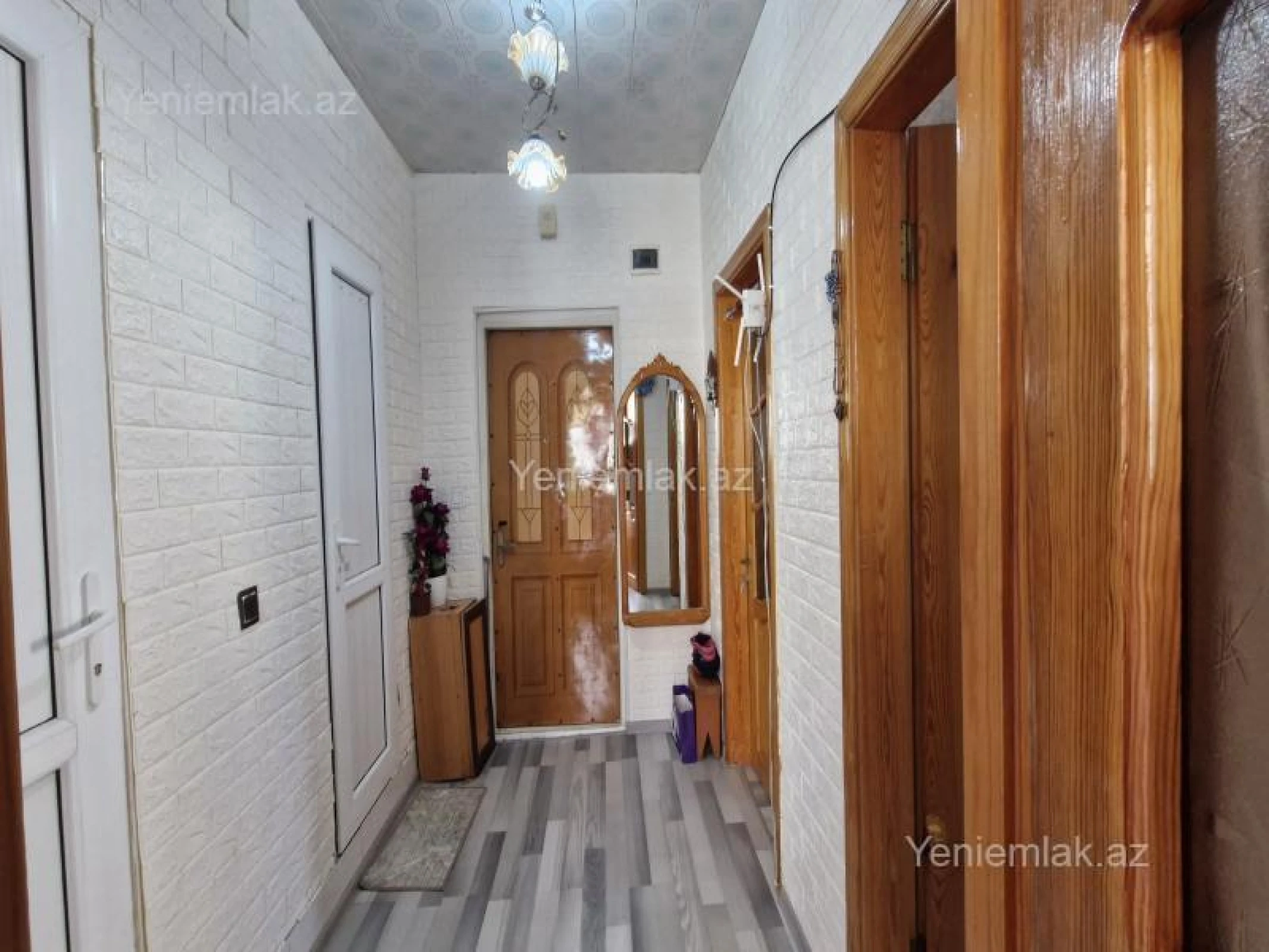 Satılır 3 otaqlı köhnə tikili 65 m²