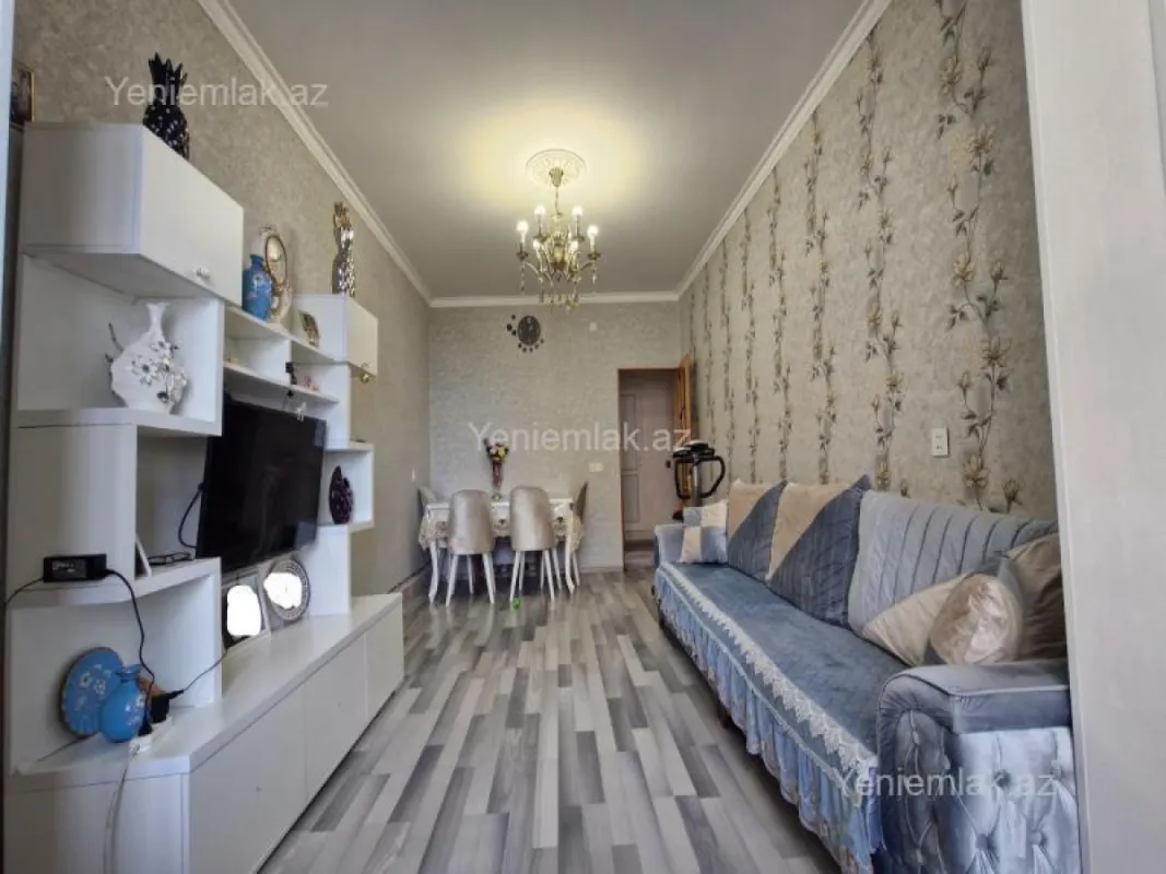 Satılır 3 otaqlı köhnə tikili 65 m²