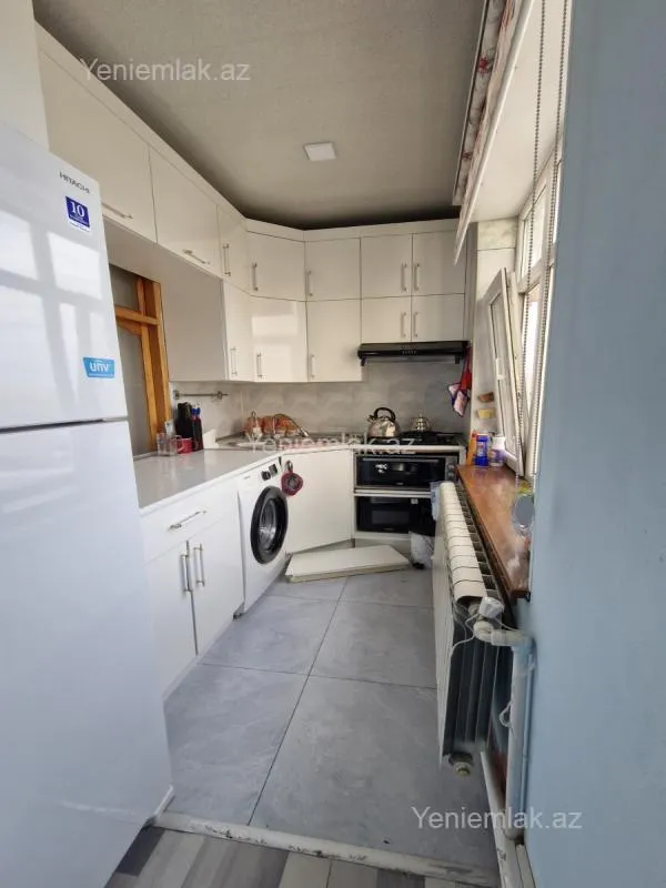 Satılır 3 otaqlı köhnə tikili 65 m²