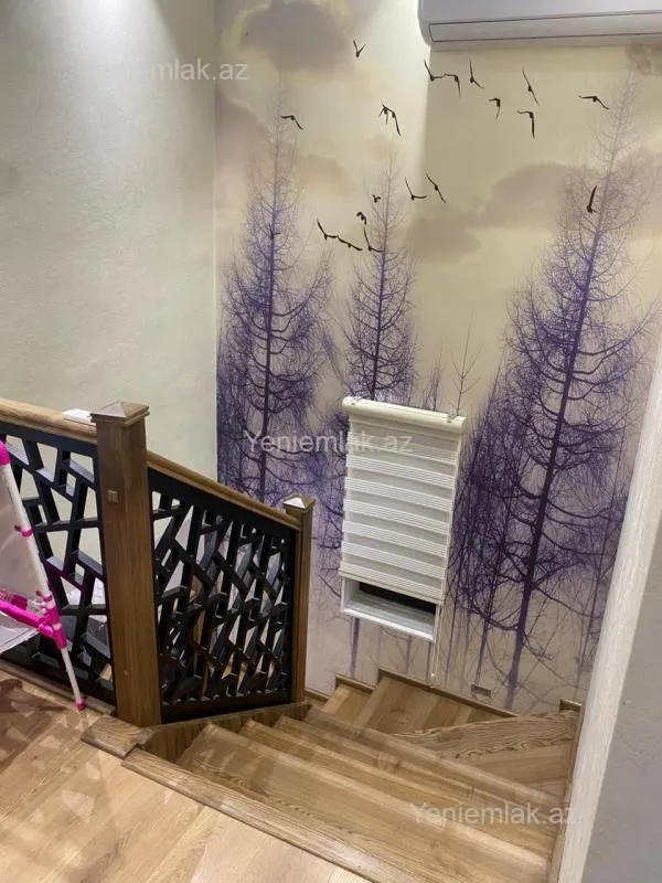 Satılır 5 otaqlı həyət evi 180 m²