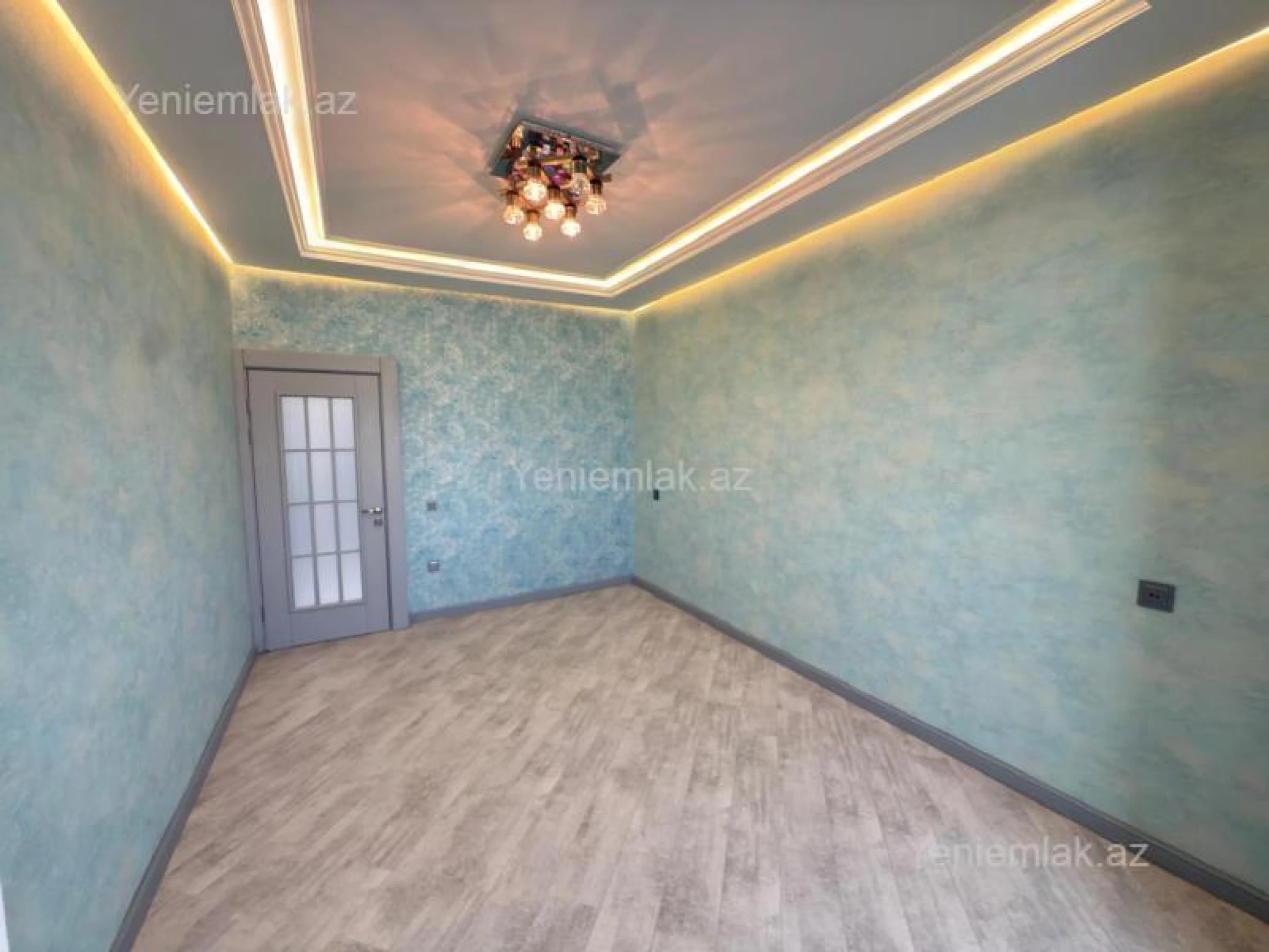 Satılır 3 otaqlı köhnə tikili 85 m²