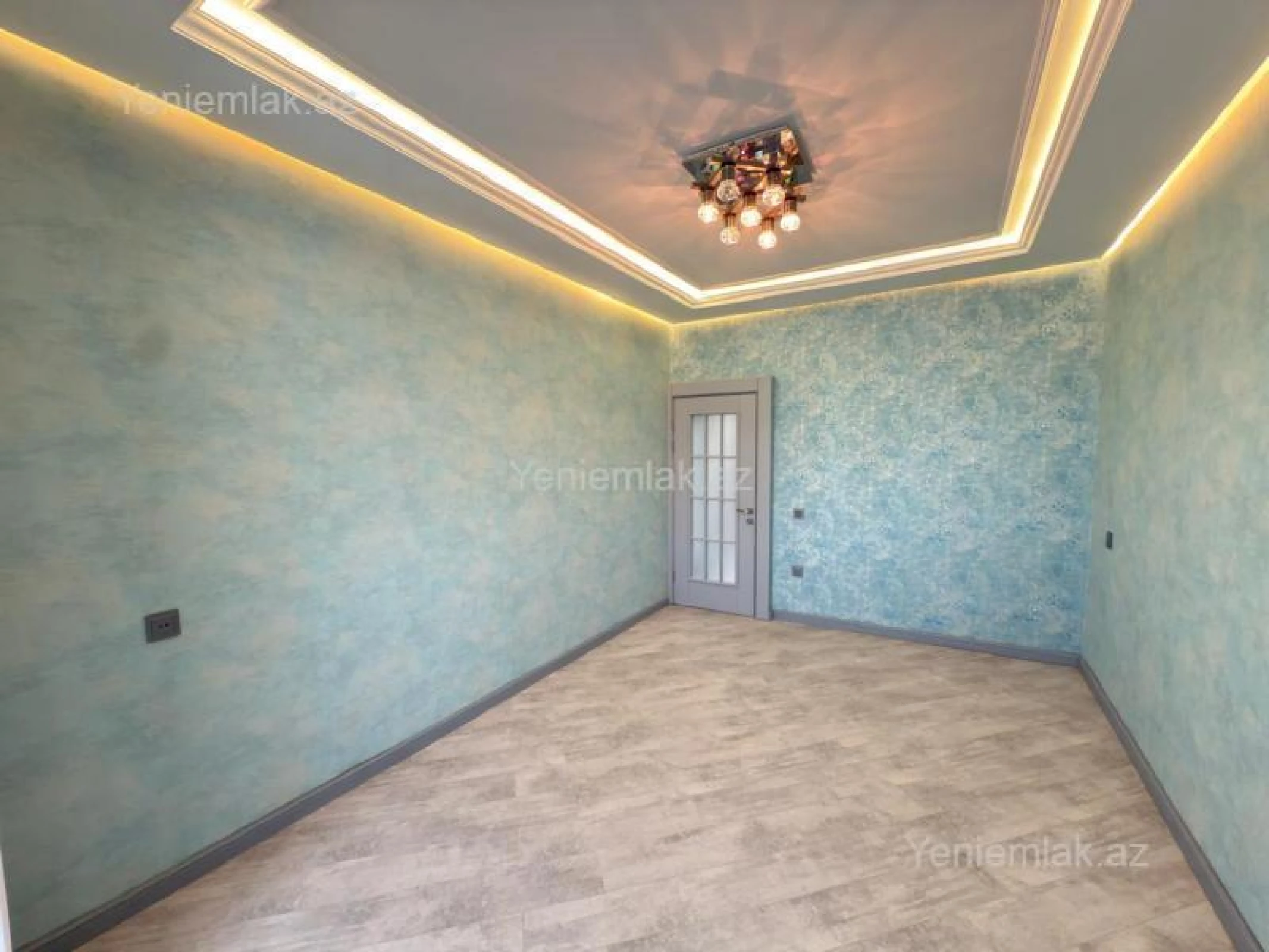 Satılır 3 otaqlı köhnə tikili 85 m²