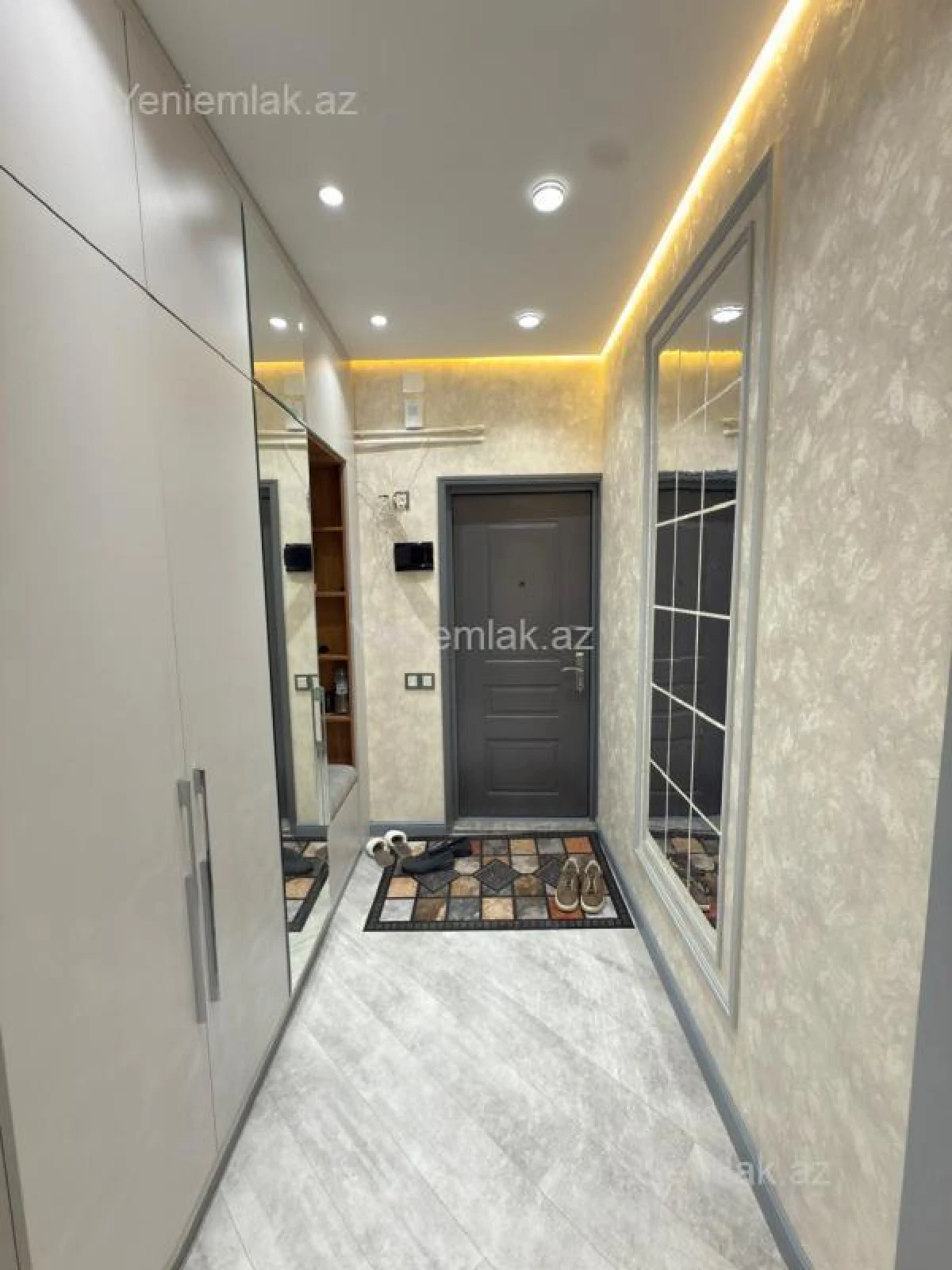 Satılır 3 otaqlı köhnə tikili 85 m²