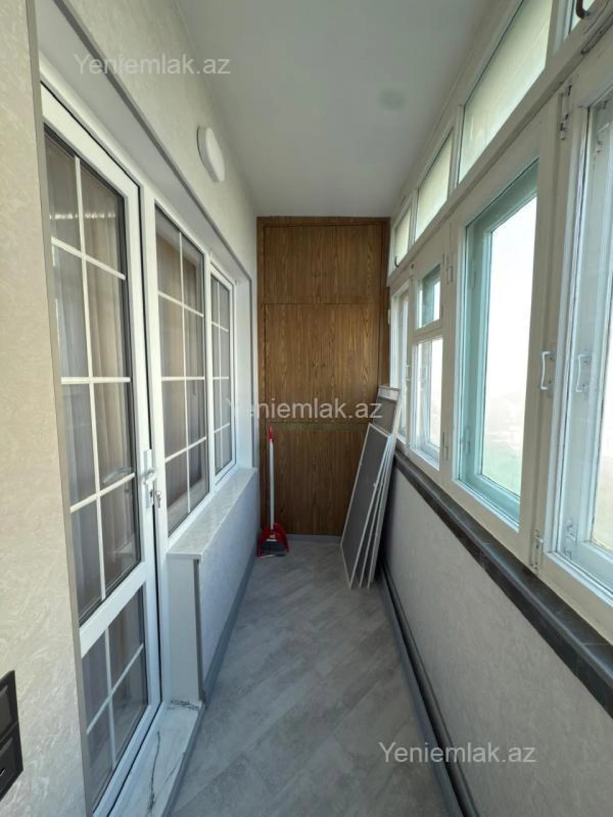 Satılır 3 otaqlı köhnə tikili 85 m²