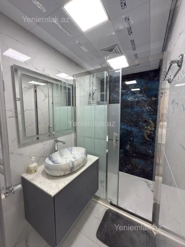 Satılır 3 otaqlı köhnə tikili 85 m²