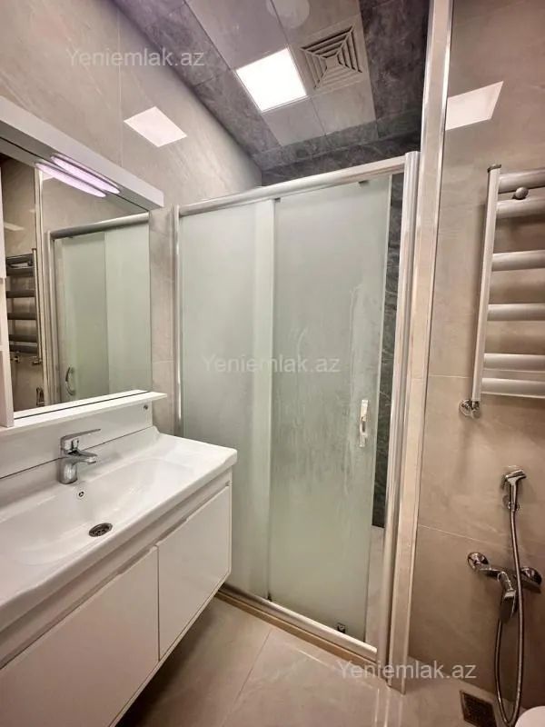 Satılır 1 otaqlı yeni tikili 51 m²