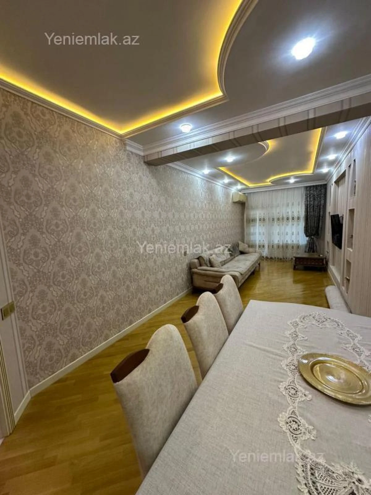 Satılır 3 otaqlı yeni tikili 97 m²