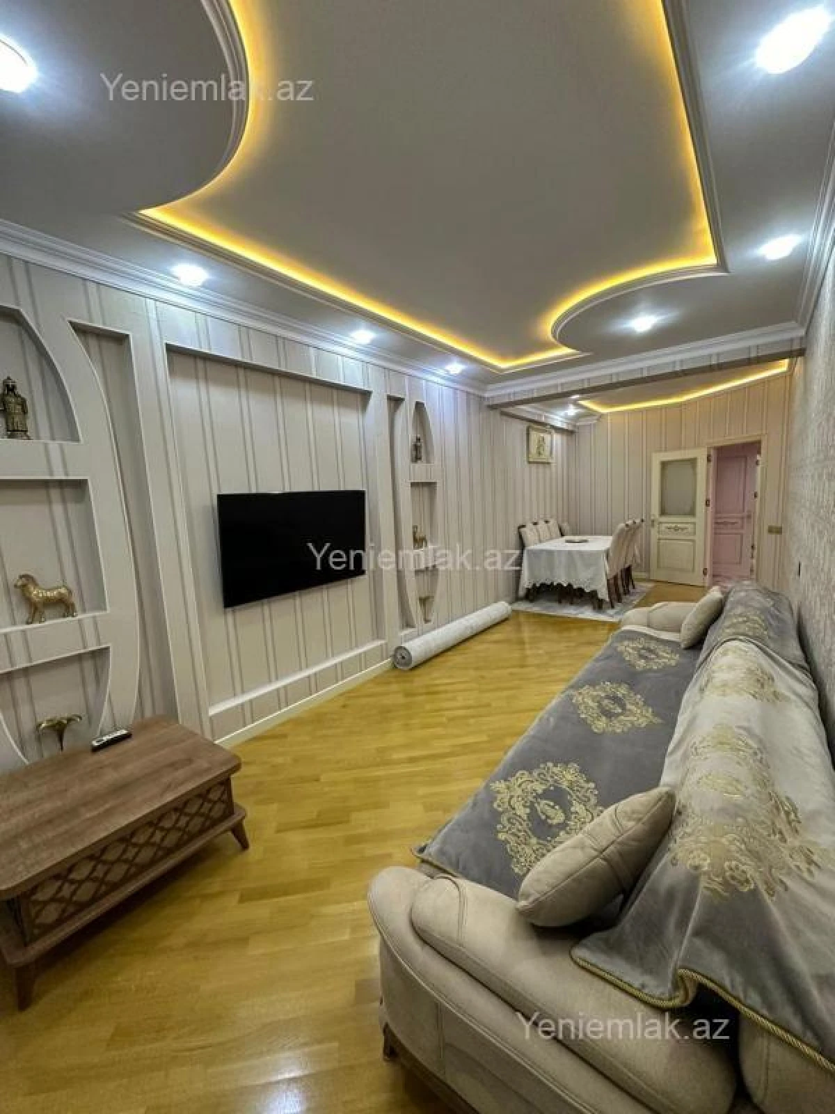 Satılır 3 otaqlı yeni tikili 97 m²