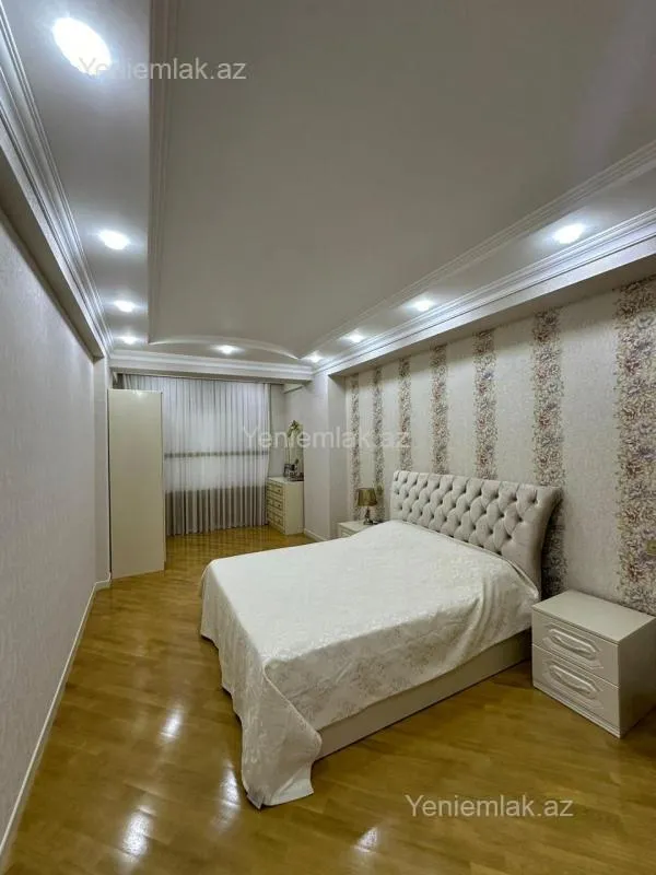 Satılır 3 otaqlı yeni tikili 97 m²
