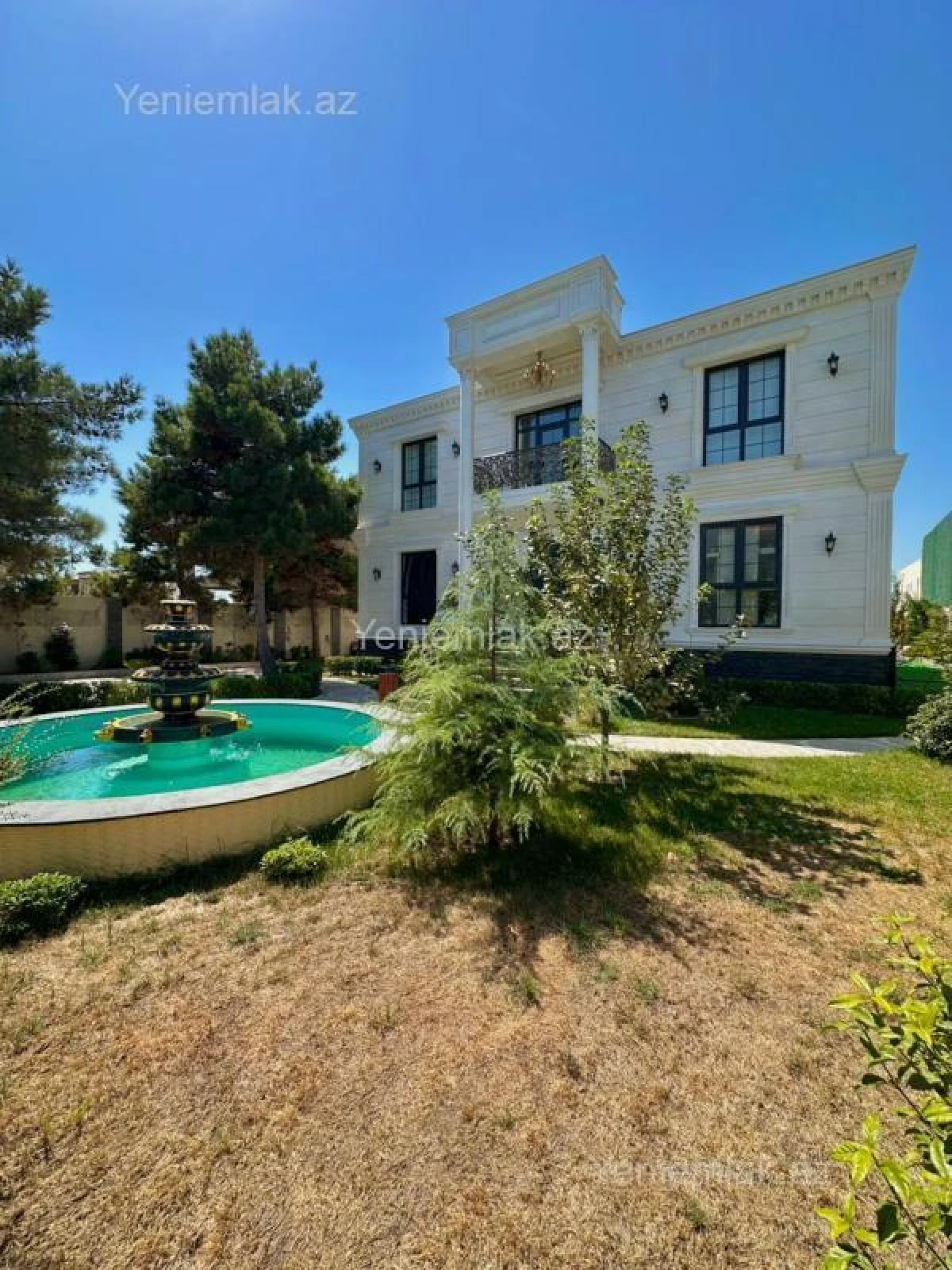 Satılır 5 otaqlı həyət evi 350 m²