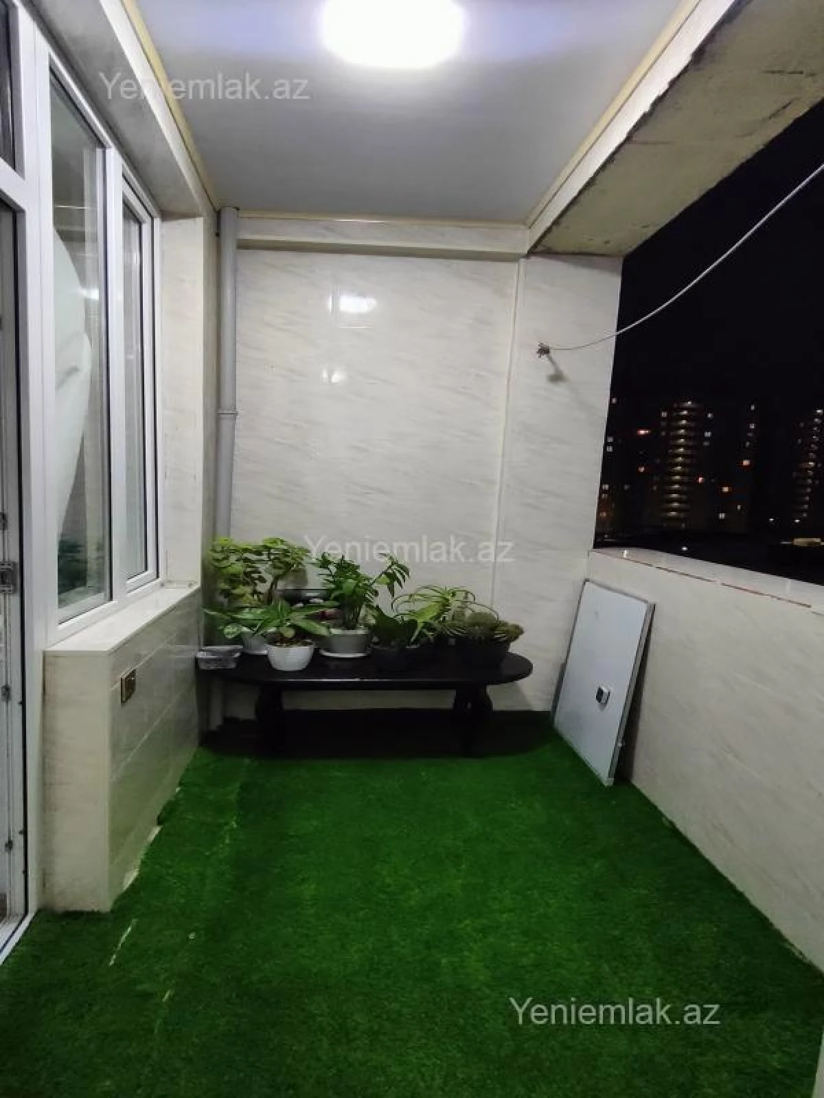 Satılır 2 otaqlı yeni tikili 76 m²