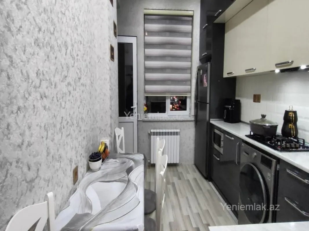 Satılır 2 otaqlı yeni tikili 76 m²