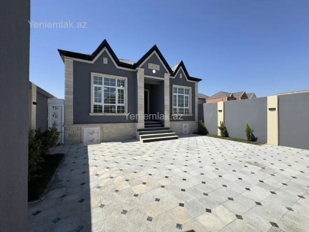 Satılır 4 otaqlı həyət evi 120 m²