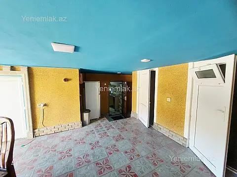 Satılır 8 otaqlı həyət evi 123 m²