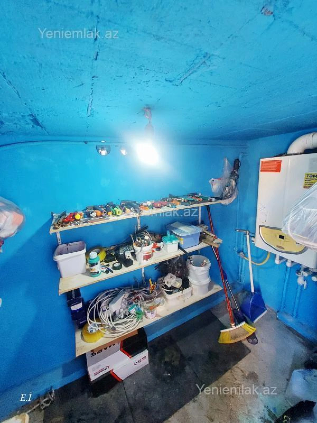 Satılır 8 otaqlı həyət evi 123 m²