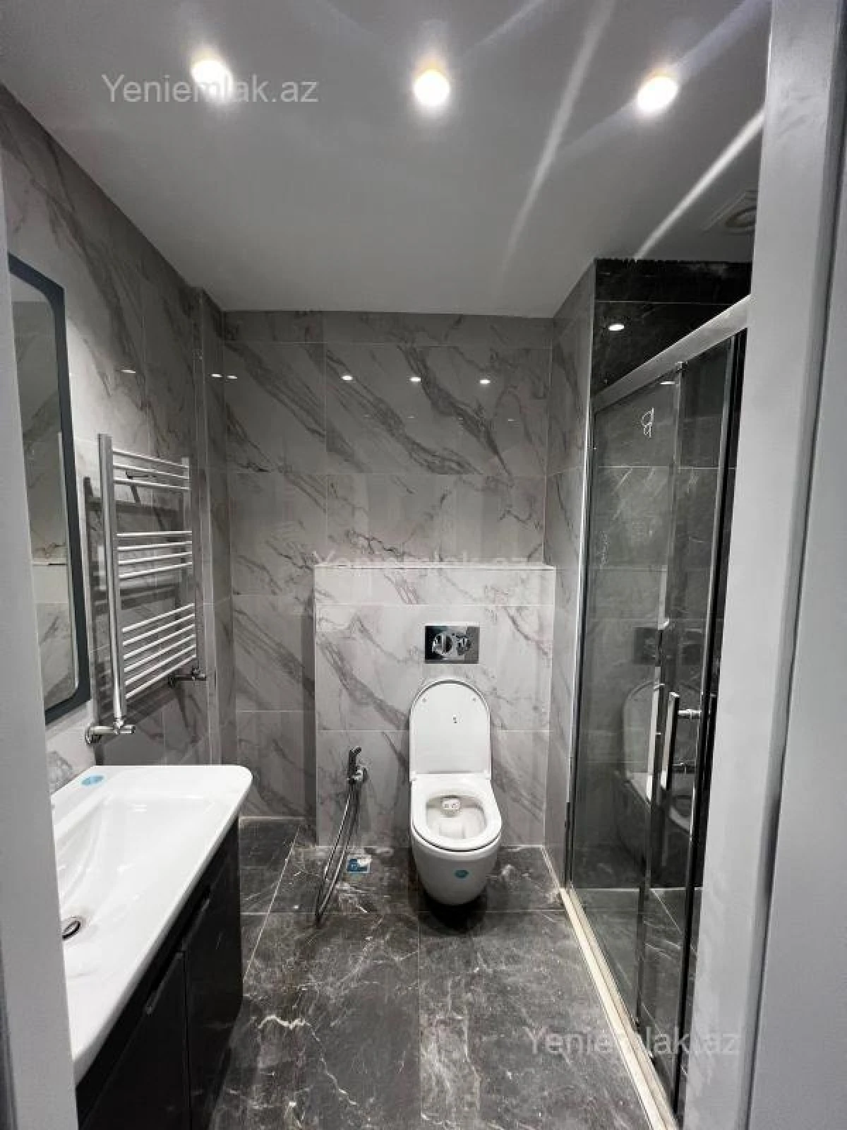 Satılır 4 otaqlı yeni tikili 120 m²