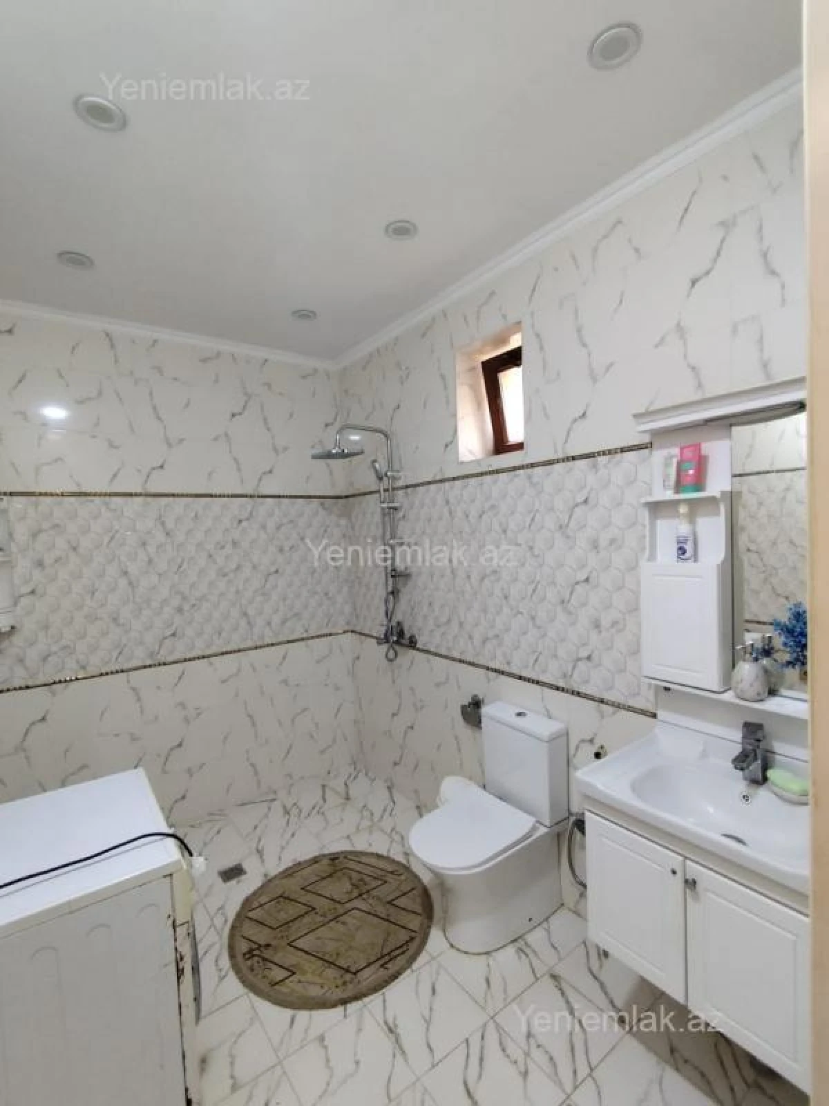 Satılır 4 otaqlı həyət evi 156 m²