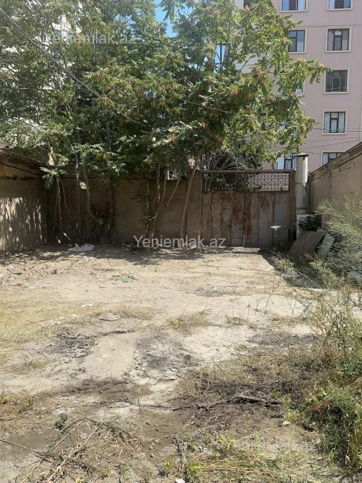 Satılır 8 otaqlı obyekt 500 m²