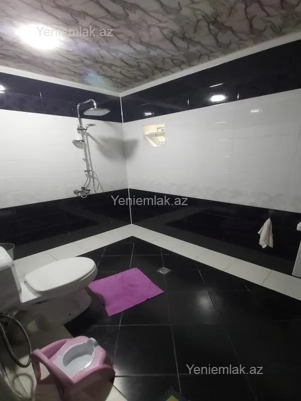 Satılır 4 otaqlı həyət evi 220 m²