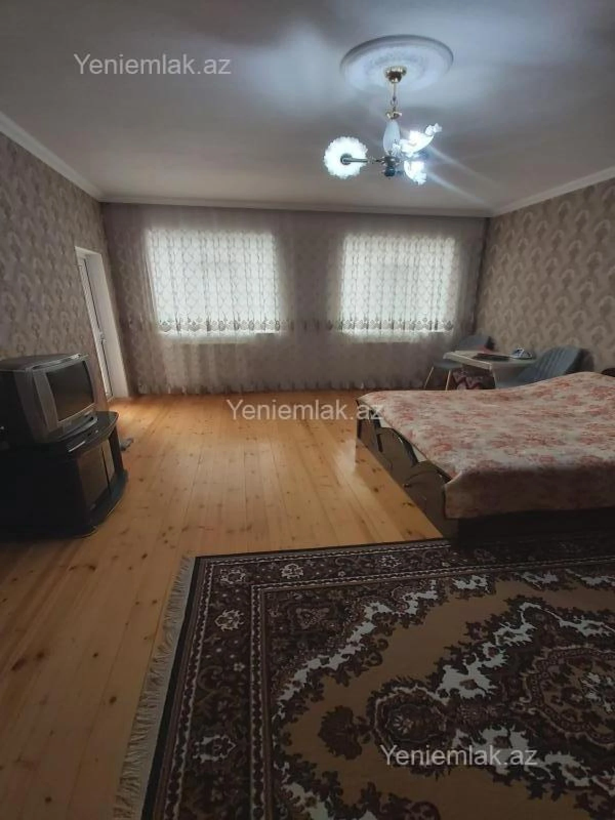 Satılır 4 otaqlı həyət evi 220 m²