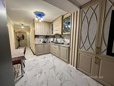 Satılır 4 otaqlı köhnə tikili 110 m² — Bakı, Xətai 4 otaq 110.00 m²