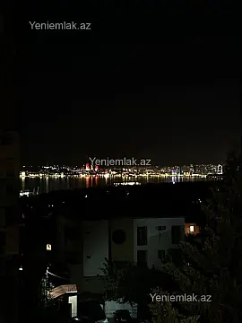 Satılır 4 otaqlı köhnə tikili 110 m²