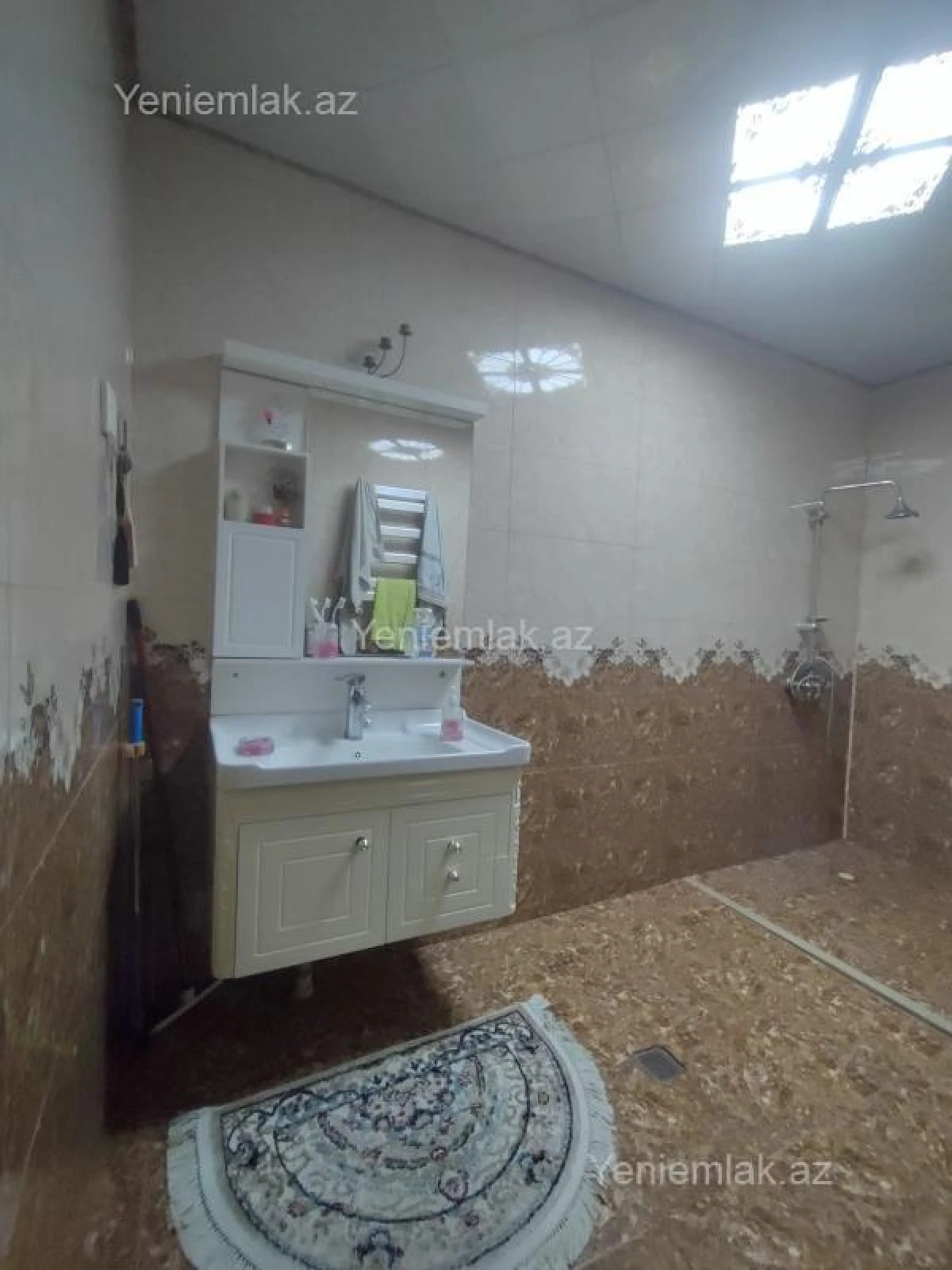 Satılır 2 otaqlı yeni tikili 82 m²