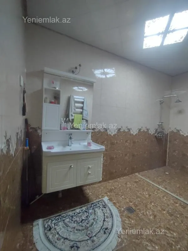 Satılır 2 otaqlı yeni tikili 82 m²