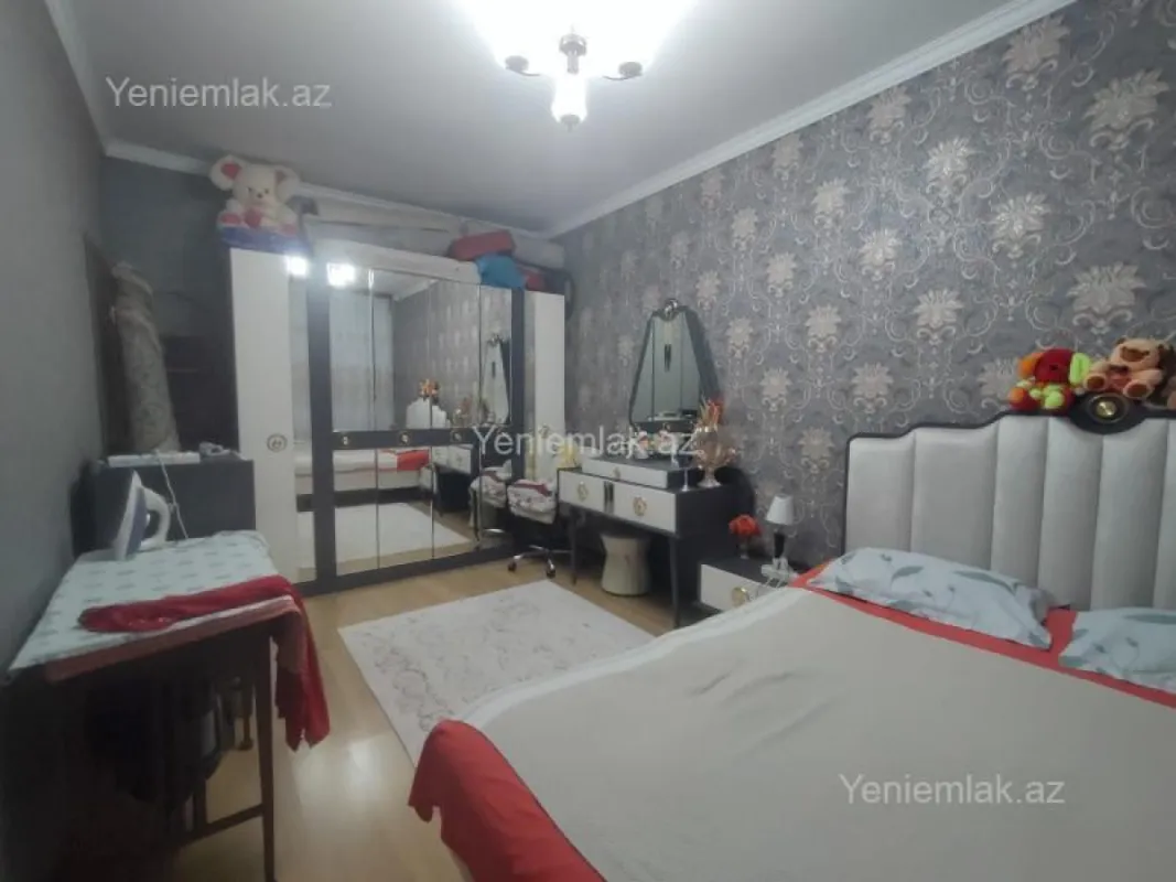 Satılır 2 otaqlı yeni tikili 82 m²