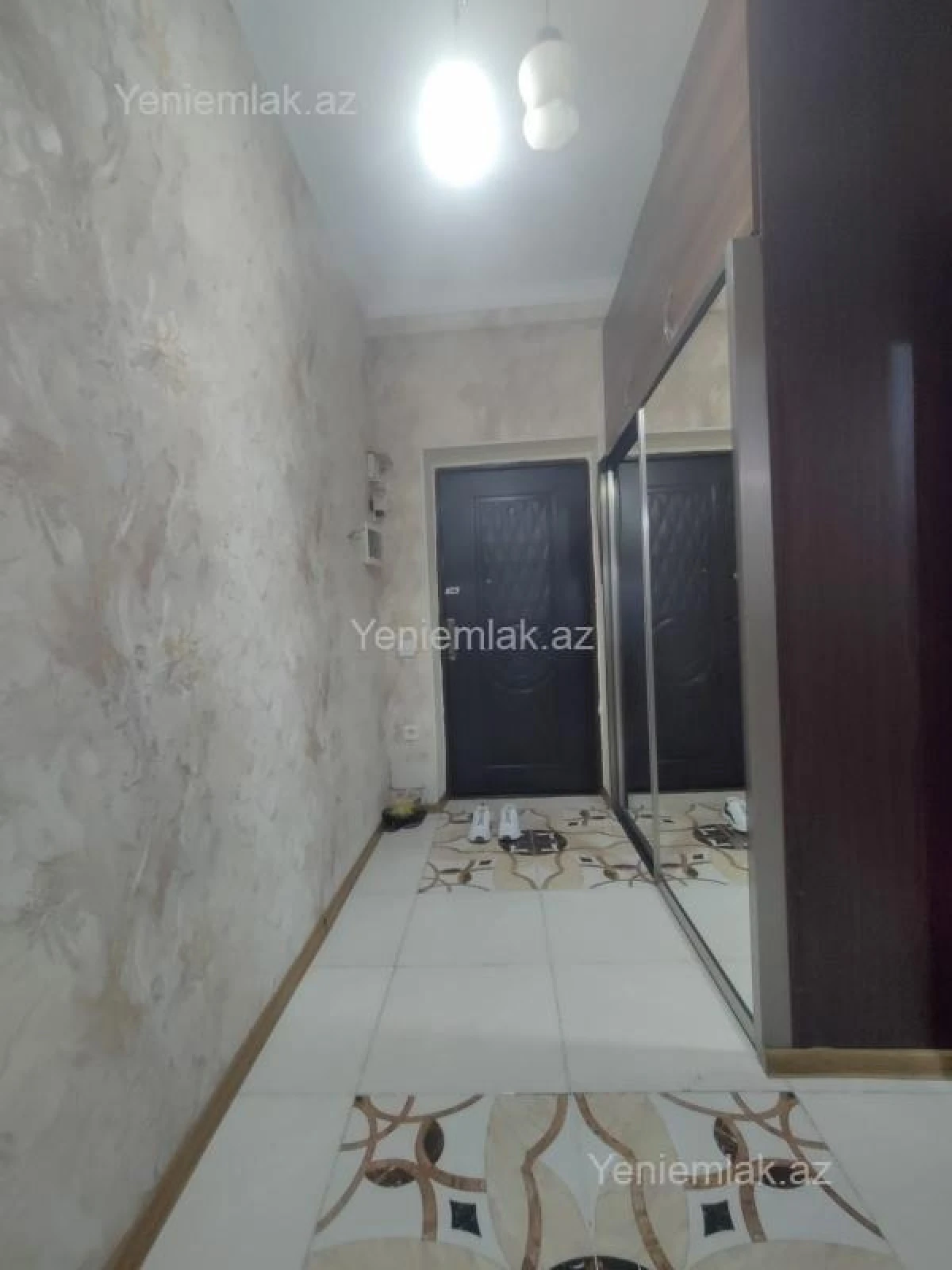 Satılır 2 otaqlı yeni tikili 82 m²