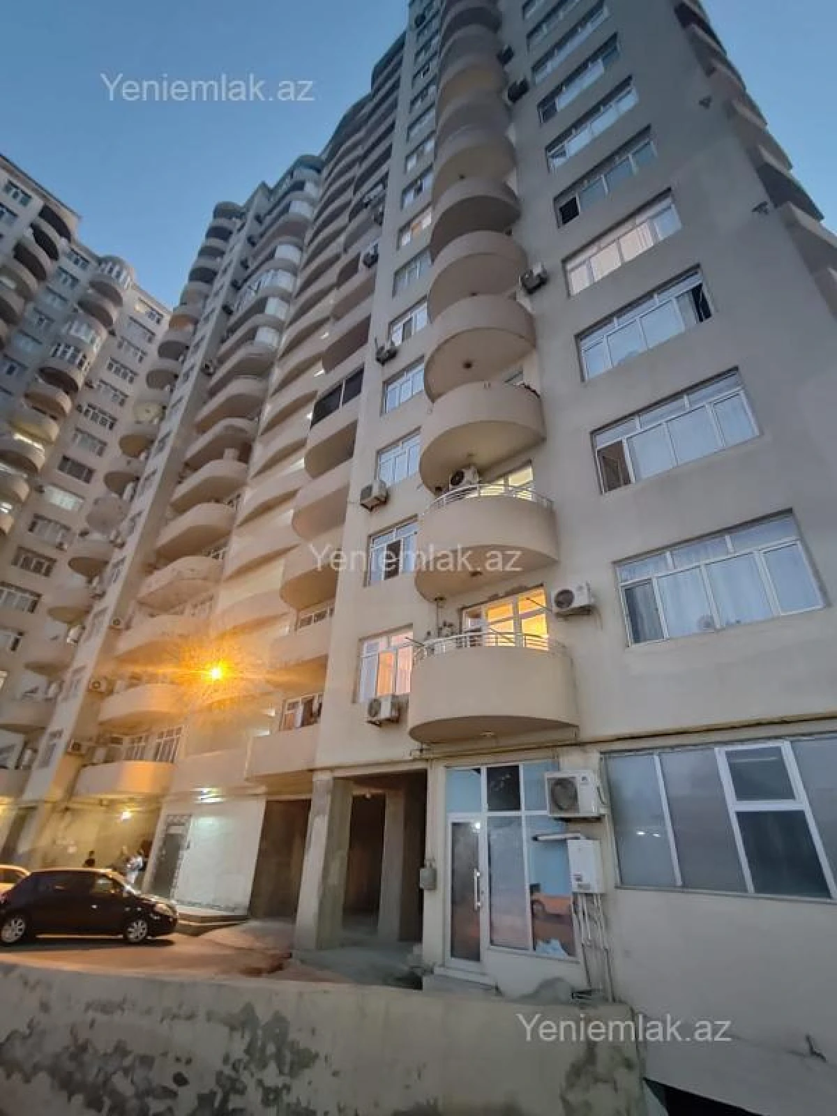 Satılır 2 otaqlı yeni tikili 82 m²