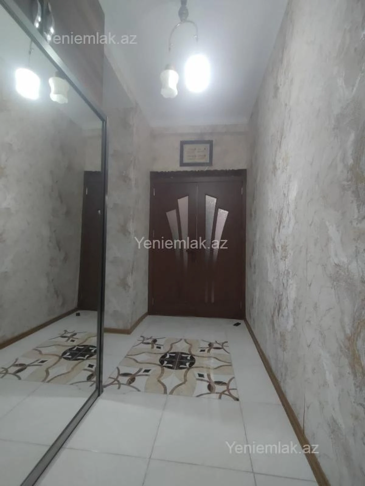 Satılır 2 otaqlı yeni tikili 82 m²