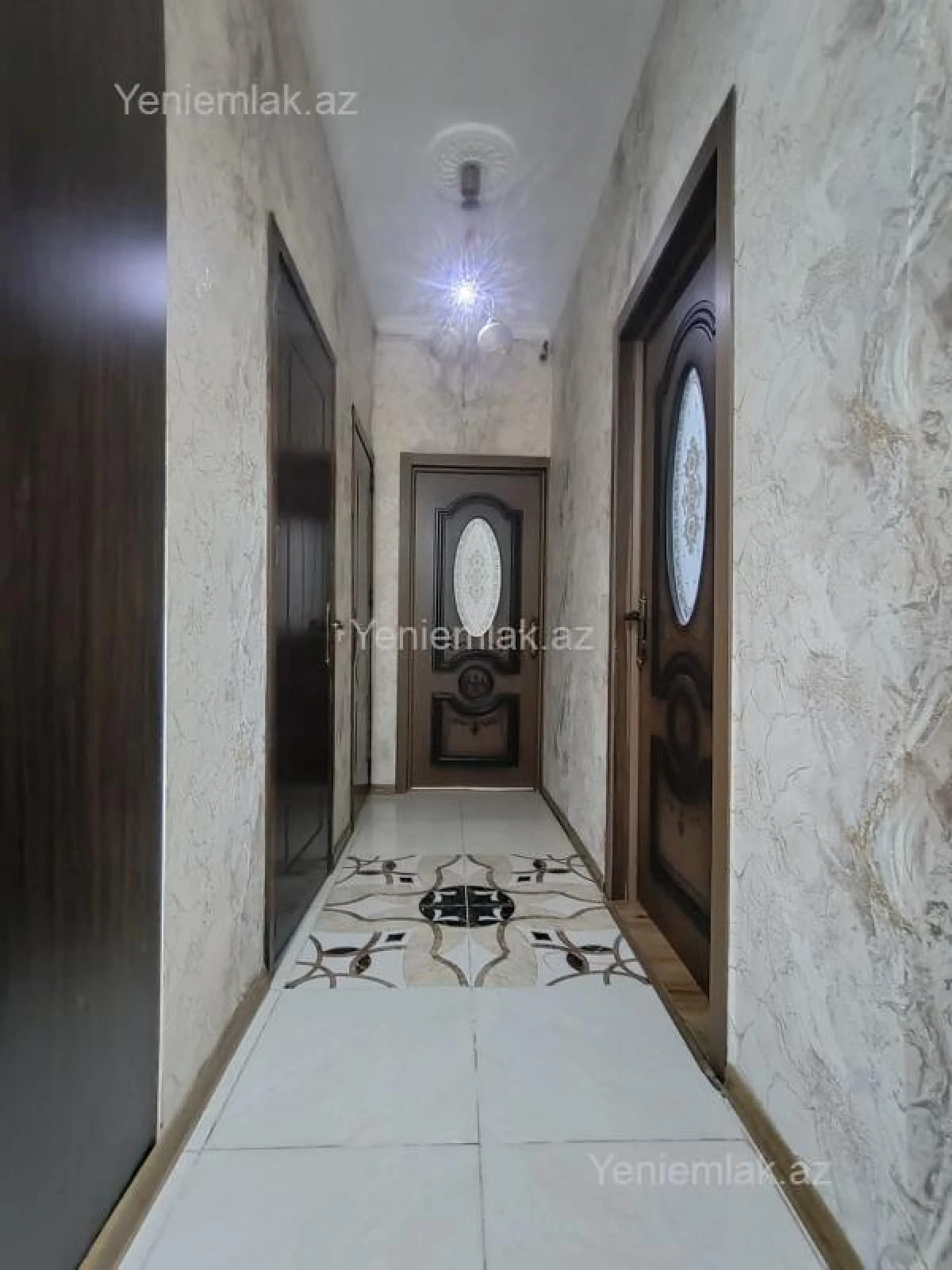 Satılır 2 otaqlı yeni tikili 82 m²