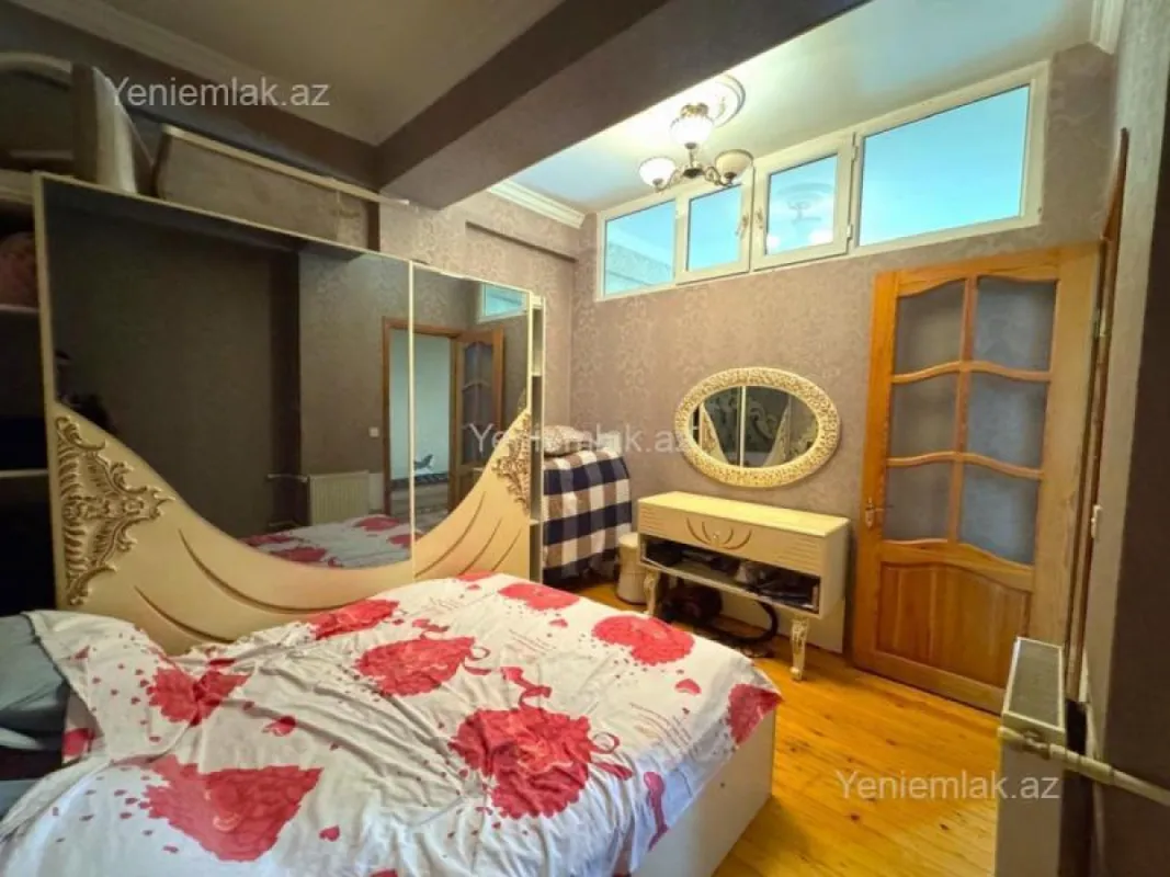 Satılır 2 otaqlı yeni tikili 65 m²