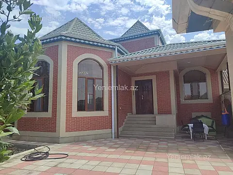 Satılır 5 otaqlı həyət evi 200 m² — Xaçmaz 5 otaq 200.00 m²