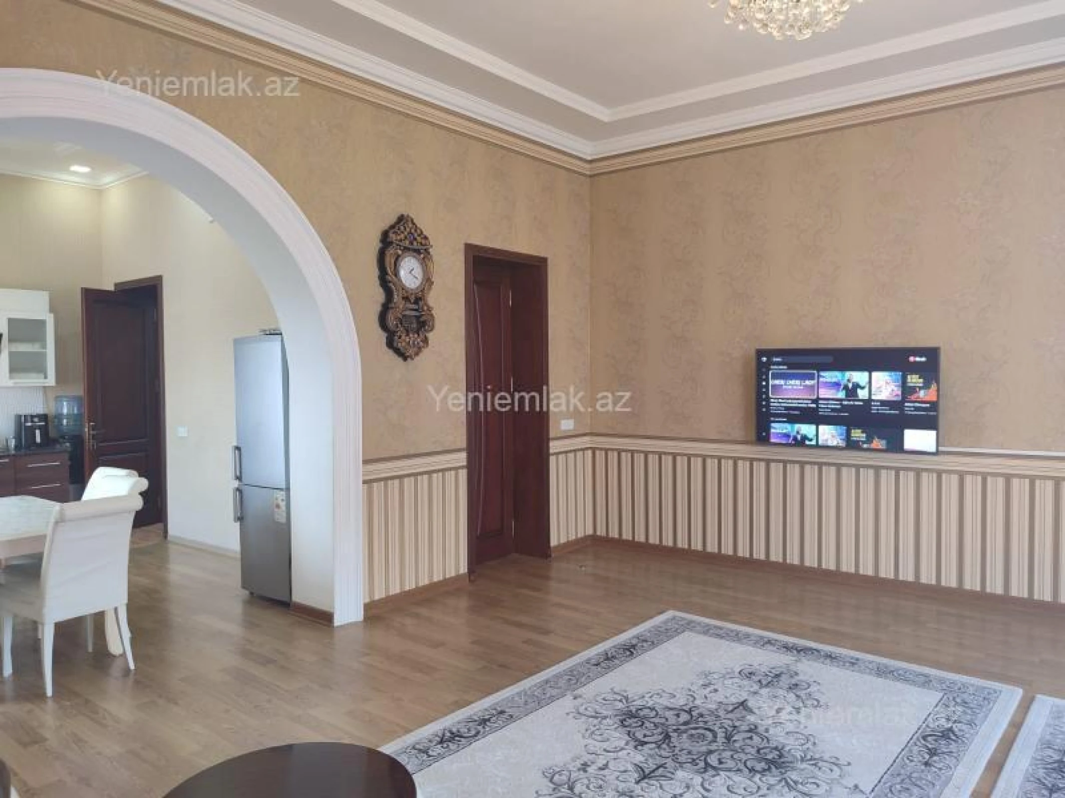 Satılır 5 otaqlı həyət evi 200 m²