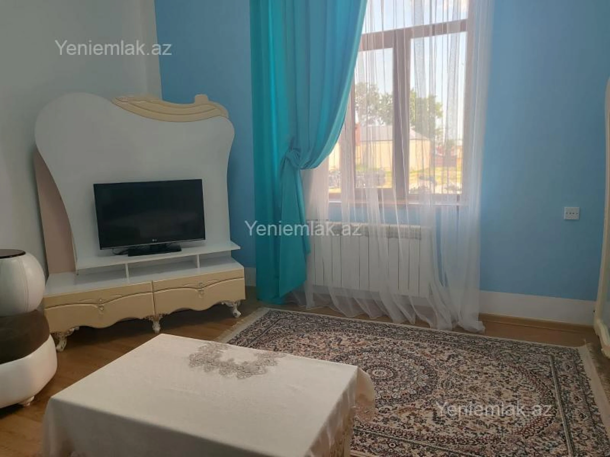 Satılır 5 otaqlı həyət evi 200 m²