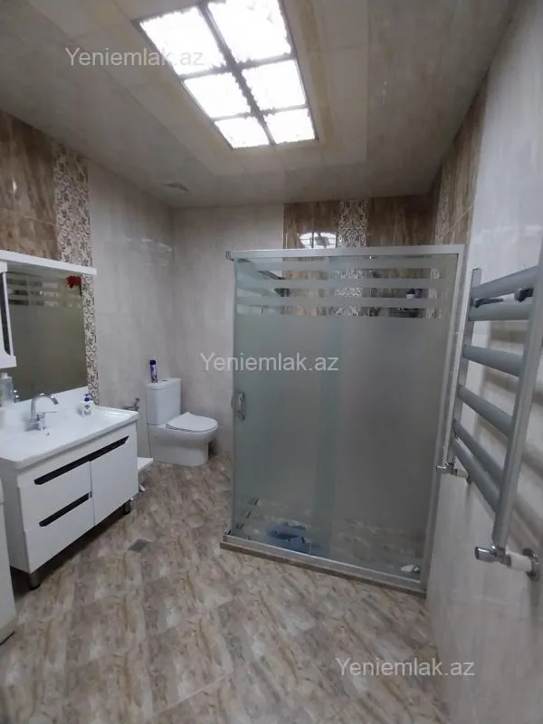 Satılır 3 otaqlı yeni tikili 123 m²