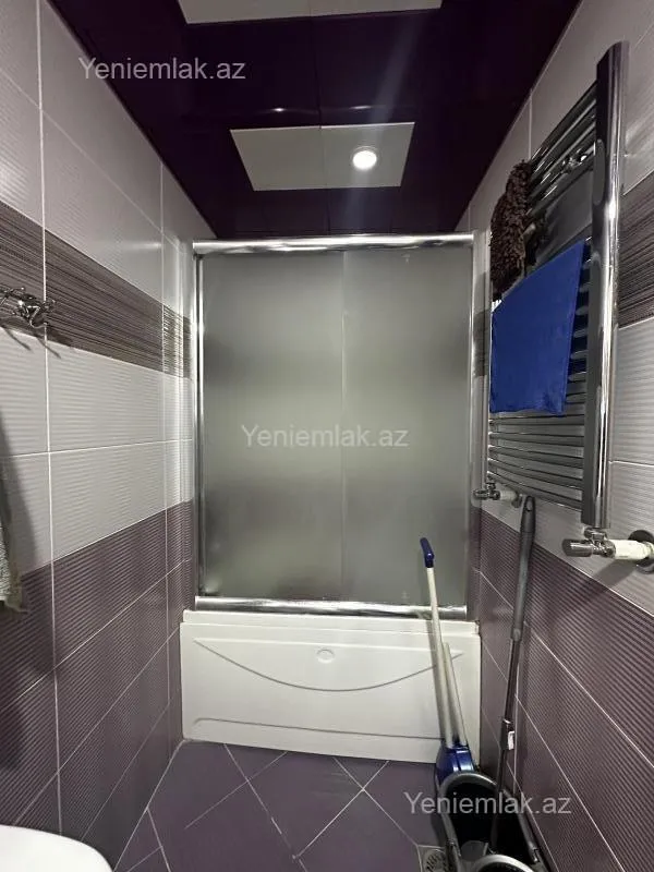 Satılır 2 otaqlı yeni tikili 60 m²