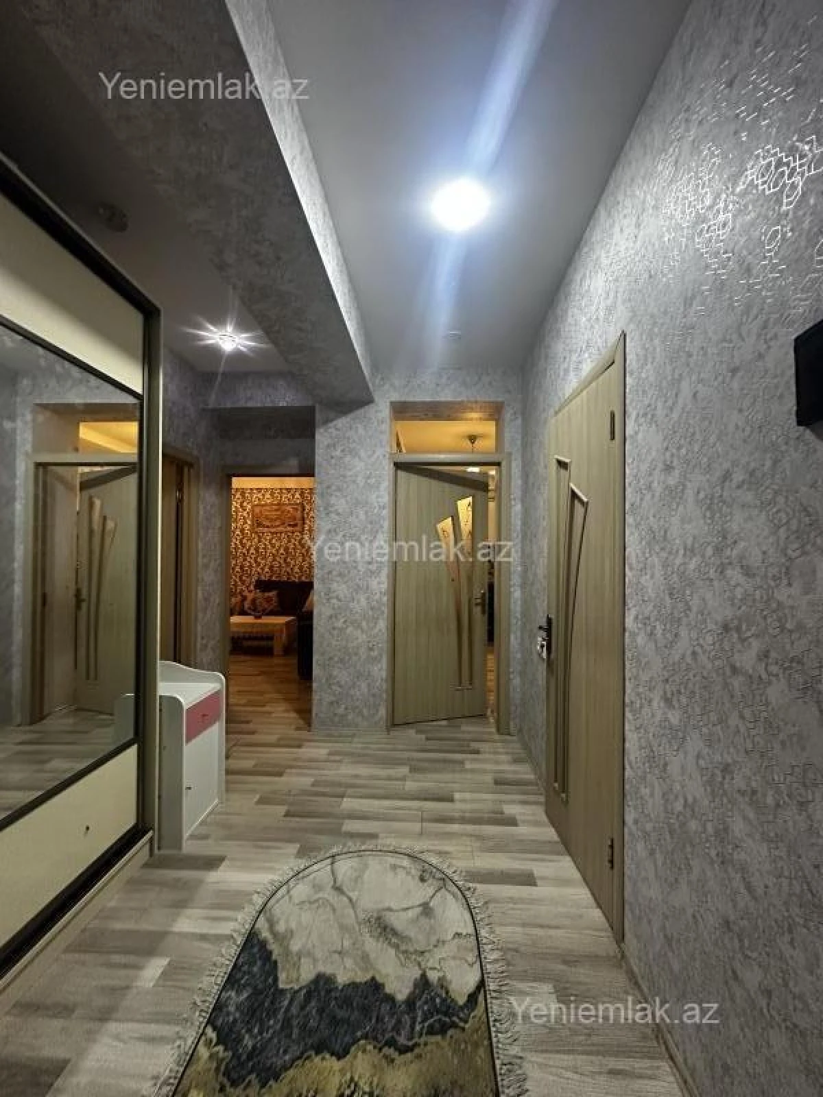 Satılır 2 otaqlı yeni tikili 60 m²