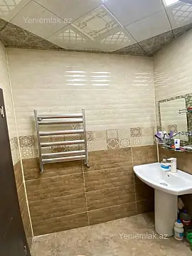 Satılır 1 otaqlı yeni tikili 38 m²