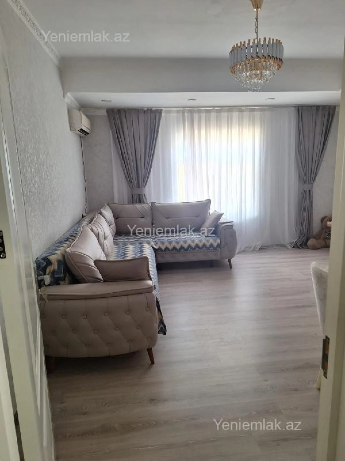 Satılır 2 otaqlı yeni tikili 70 m²
