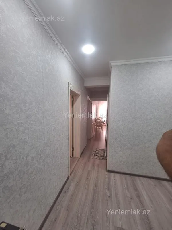 Satılır 2 otaqlı yeni tikili 70 m²