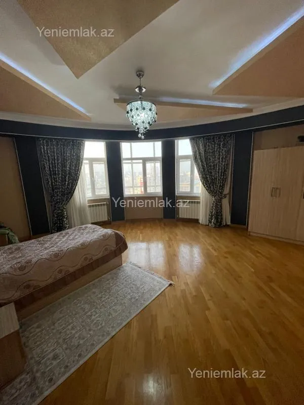 Satılır 6 otaqlı yeni tikili 300 m²